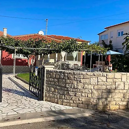 Casa Letizia بيت للعطل أوماغ