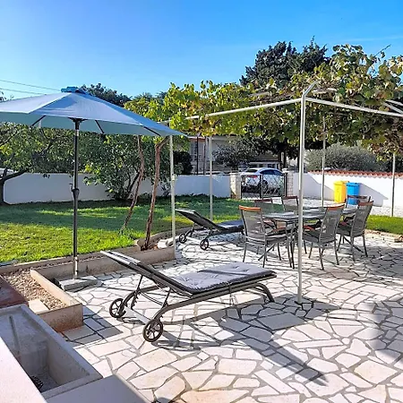 Casa Letizia Holiday home Umag